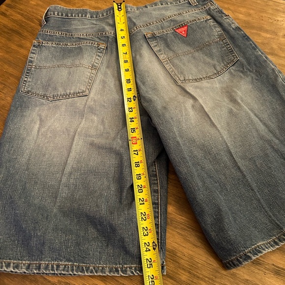 Men’s Vintage GUESS Red Triangle Logo denim shorts 34 - Picture 9 of 10